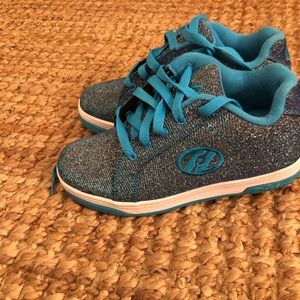 Heelys size 5